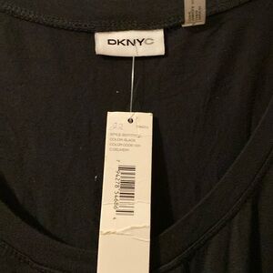 DKNYC black size large